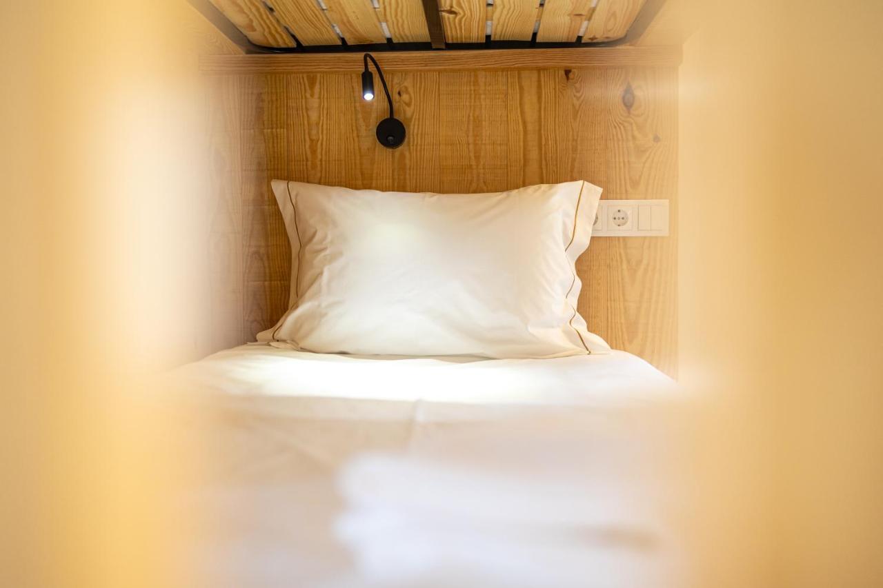 Watts House Hostel Seia Buitenkant foto